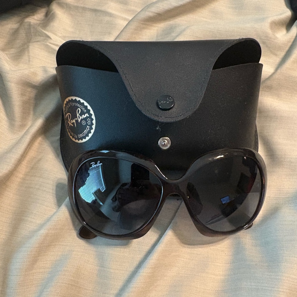 Ray-Ban Women's Black Oversized Sunglasses with Case